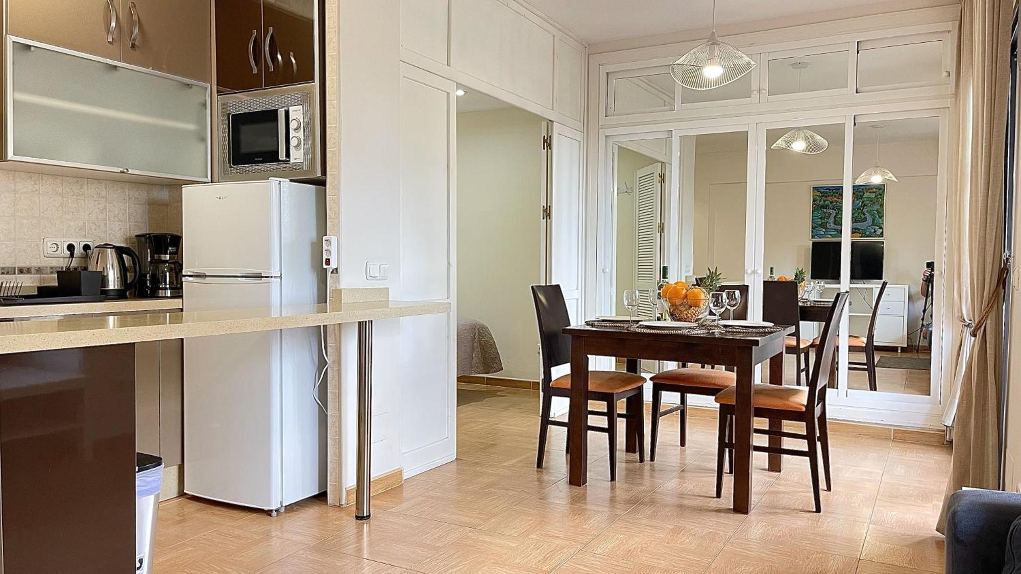 Beachfront 1Br Apartment In Center Of Marbella! ภายนอก รูปภาพ